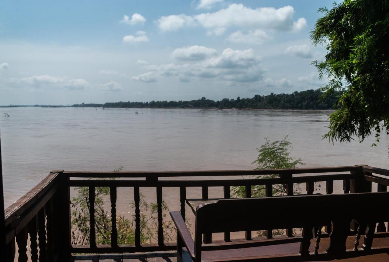 Pomelo Restaurant And Guesthouse - Fishermen & Tammarine Cottages Riverfront - Experience Nature, Culture And Adventure & Tailor-Made Tour Ban Khon Eksteriør billede